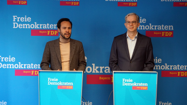 Pressekonfernez mit FDP-Spitzenkandidat Martin Hagen und Digitalrat-Vorsitzenden Ulrich Bode.