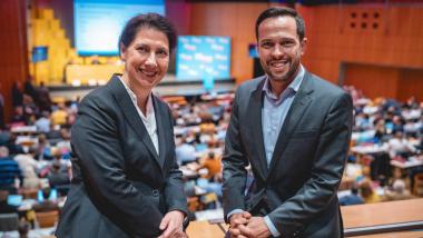 Lenken die Geschicke der FDP Bayern zukünftig gemeinsam: Steuer- und Finanzexpertin Katja Hessel und Ex-Landtagsfraktionschef Martin Hagen.